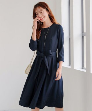 Tiaclasse L 【洗える】花柄刺繍フレアワンピース ネイビー