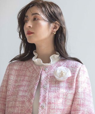 組曲 エアリーフラワーパールコサージュ アイボリー系