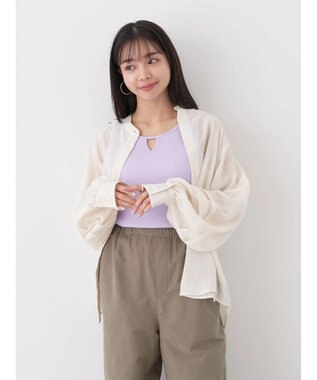 earth music&ecology ボリュームタック袖ブラウス Off White