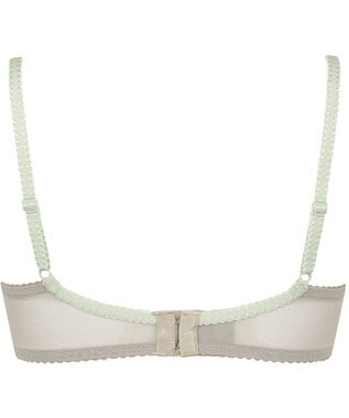 Wing 3/4カップブラ　【2700シリーズ】　しっかりめの着用感　奥行き感と透明感のあるデザイン　ウイング／ワコール　PB2700 オリーブ