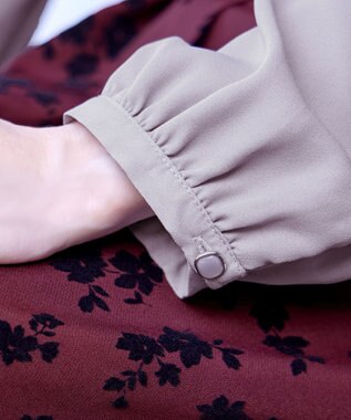 Tiaclasse 【洗える・スマート裏起毛】ジョーゼットフリルブラウス グレージュ