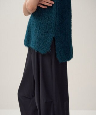 ATON ALPACA FUR | Vネックベスト GREEN
