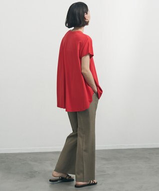 UNFILO 【一部店舗限定カラー】BEAUTY FORM-T フレアTシャツ レッド