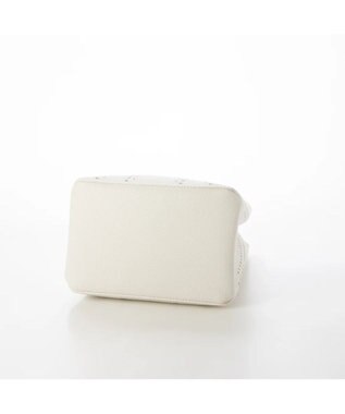 UNBILLION kakatoo パンチングスクエアトート アイボリー