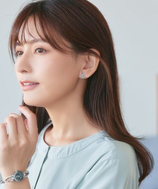 Tiaclasse 【安田美沙子さん着用・金属アレルギー対応】スノーフレークピアス／イヤリング シルバーイヤリング