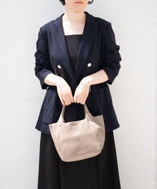 Hekhèr Le Style de Vie 【日本製/セレモニーにも】シュリンクレザー ハンドバッグ small グレージュ