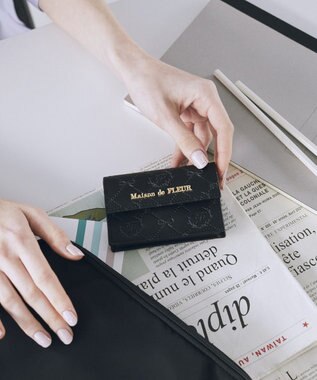 Maison de FLEUR モノグラムカードケース Black