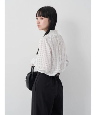 earth music&ecology シャーリングネックブラウス Dot