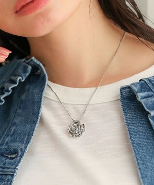 Green Parks ・ＨＡＬＦ　ＴＩＭＥ　ローズネックレス