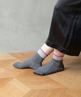 TRICOTE RIB LINE SHORT SOCKS／8×2リブラインショートソックス 95GRAY