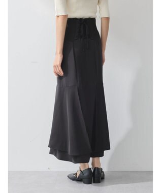 earth music&ecology サイドリブ切替バックレースアップスカート Black