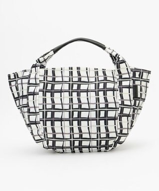 Y'SACCS 総柄プリントトートバッグ