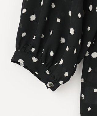 自由区 【セットアップ可】ドットプリント スキッパーブラウス ブラック系5