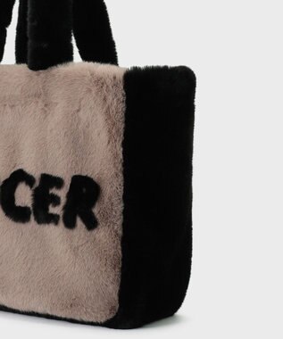 GRACE CONTINENTAL レタードファーバッグ ブラック