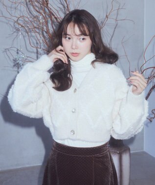 earth music&ecology シャギーダイヤ柄ショートニットカーディガン