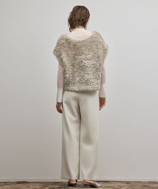 GRACE CONTINENTAL ラメフェザーベスト ベージュ