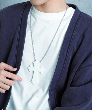 WEGO 【ユニセックス着用ITEM】MPUエンボスロゴクロスネックレス ホワイト