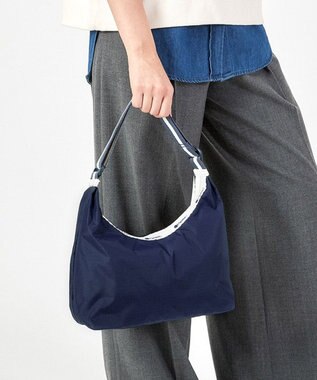 LeSportsac CRESCENT SHOULDER BAG/スペクテイターディープブルー スペクテイターディープブルー