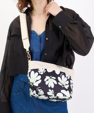 LeSportsac SMALL BUCKET BAG/トロピカルガーデン トロピカルガーデン