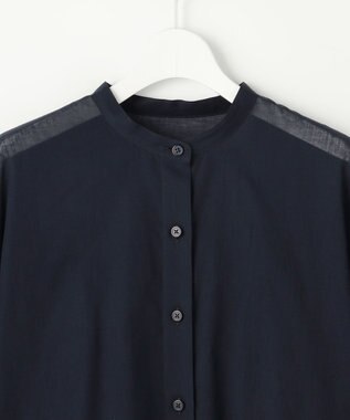 自由区 バンドカラーコットン ブラウス ネイビー