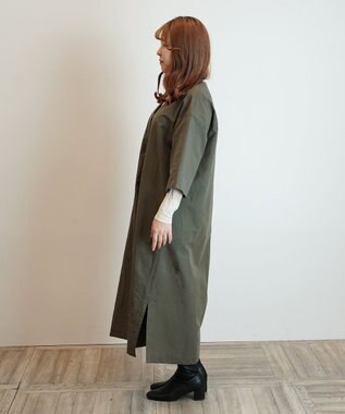 WHITE MAILS 【阿久津ゆりえコラボ】フロントタック Vネック ワンピース カーキ