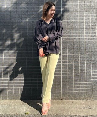 UNFILO 【ストレッチ/洗える】出会えるパンツ テーパード ライトイエロー系