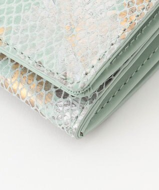 airlist BOX小銭入れ付き折り財布 Neferネフィル 花柄