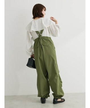 Green Parks 柄アソートラッフル衿ブラウス Dot