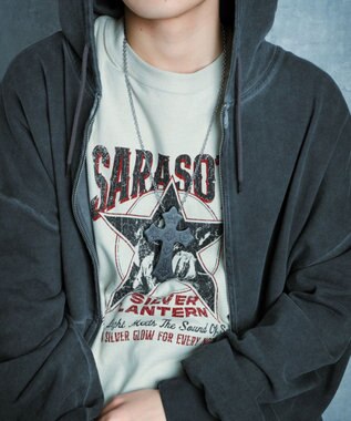 WEGO 【ユニセックス着用ITEM】MPUエンボスロゴクロスネックレス ブラック