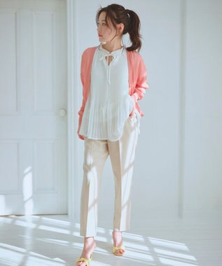 Feroux 美シルエットカラーテーパード パンツ アイボリー系