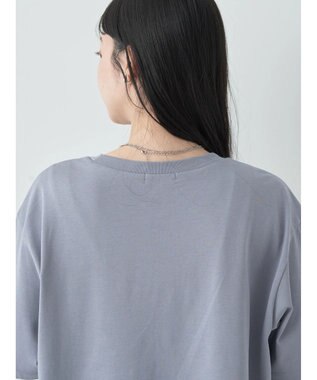 earth music&ecology ＢＯＸ　Ｔシャツ Blue