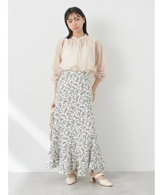 earth music&ecology シアーギャザーネックブラウス Beige