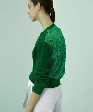 BEIGE， GARDENIA / クルーネックニット Pine Green