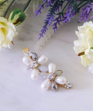 Tiaclasse パールフラワーヘアクリップ グレー