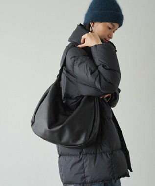 russet ソフトレザーラウンドビッグショルダーバッグ(CE-1325-WEB) Black2（シルバー金具）