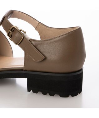 ing <ing>スクエアトゥグルカサンダル オーク