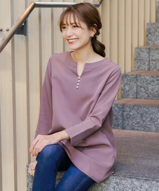 Tiaclasse 【ダブルストレッチ・洗える】スキッパーパールチュニックブラウス ピンク