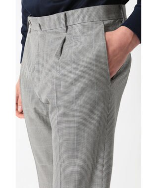 DAKS ストレッチテーパードパンツ グレー