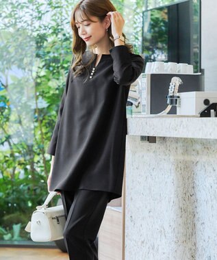 Tiaclasse 【ダブルストレッチ・洗える】スキッパーパールチュニックブラウス ブラック