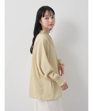 earth music&ecology シャーリングネックブラウス Yellow