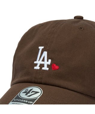 WEGO 【ユニセックス着用ITEM】＇47　CLEAN　UP　MLB　MINI　HEART ブラウン