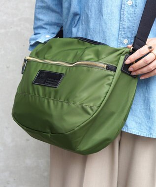 FOLNA RD ユニセックスナイロン ショルダー L-SIZE ブルー