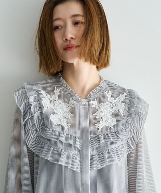 YECCA VECCA ラッフルレースブラウス Stripe