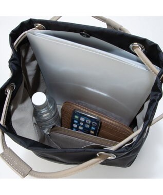 UNBILLION カシュカシュ cachecache / ナイロンツイル牛革付属ハトメショルダー オーク