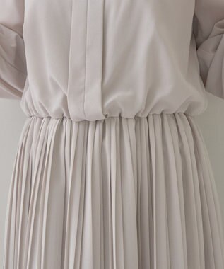 YECCA VECCA ジョーゼットプリーツワンピース Light Gray