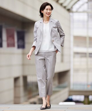 J.PRESS LADIES L 【WEB限定カラーあり・セットアップ対応・洗える・撥水・防汚】コットンFITTYシャーク テーパード パンツ ベージュ系