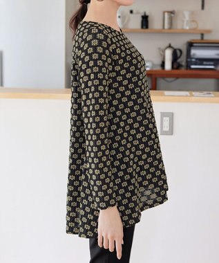 Tiaclasse L 花柄カットレースフレアトップス ブラック×ベージュ