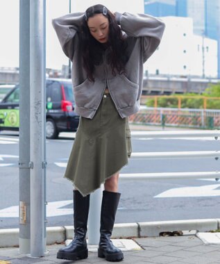 WEGO 【ユニセックス着用ITEM/MLサイズ展開】ショートグラフィックZIPパーカー グレー