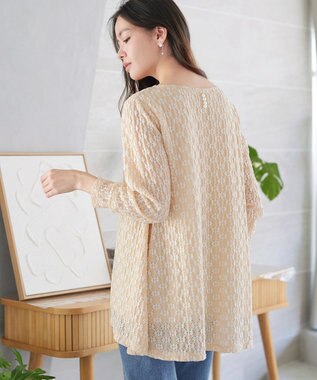 Tiaclasse L 花柄カットレースフレアトップス ピンクベージュ