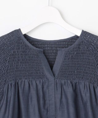 自由区 【洗える】シルクコットンローンスモッキング刺繍 ブラウス コバルトブルー